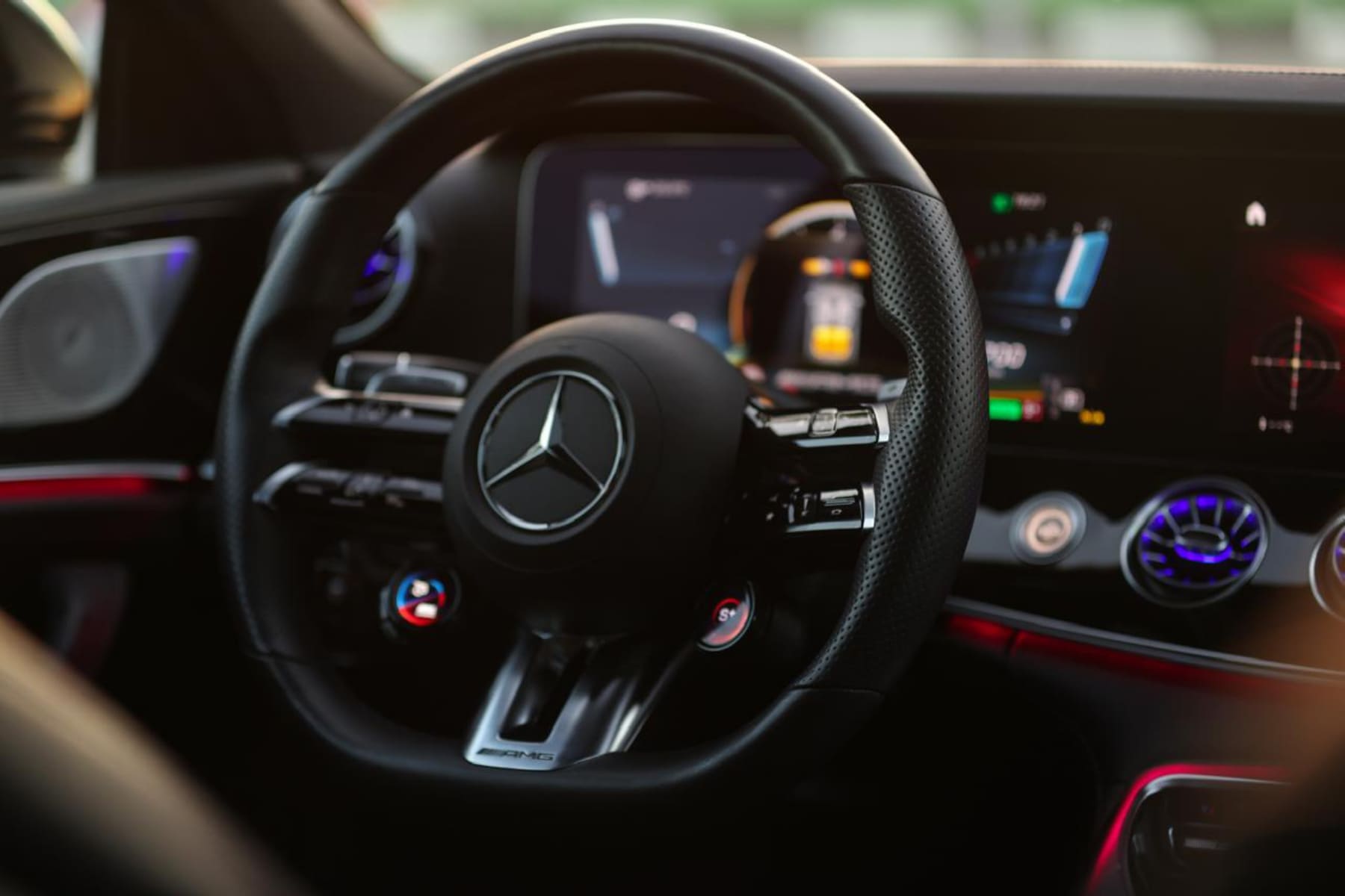 Mercedes-AMG GT 4-Door Coupe view 12